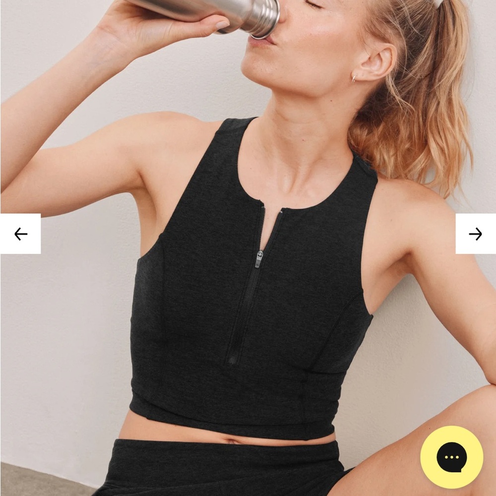 Beyond Yoga Charcoal Zip-Front Crop Top